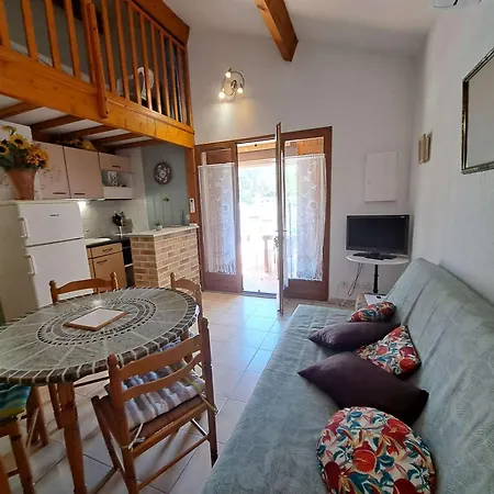 Maison Mitoyenne 3 Pieces Avec Terrasse, Jardin Cloture Et Parking - 6 Couchages A Marseillan - Fr-1-326-484 Ferienhaus