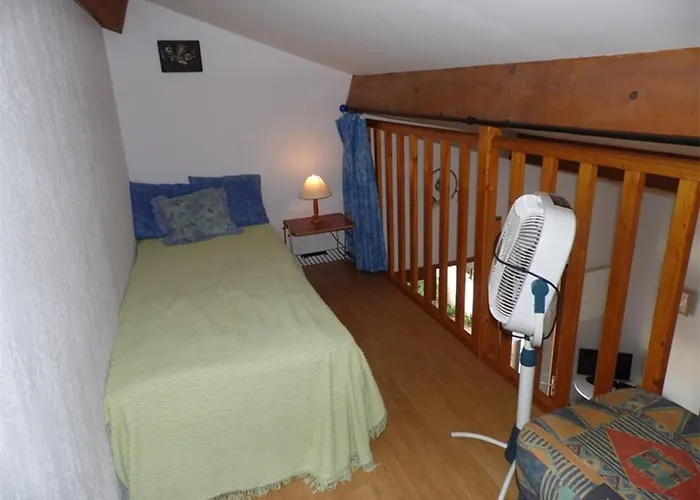 Maison Mitoyenne 3 Pieces Avec Terrasse, Jardin Cloture Et Parking - 6 Couchages A Marseillan - Fr-1-326-484