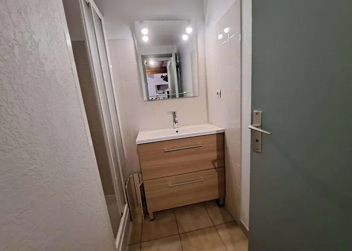 Maison Mitoyenne 3 Pieces Avec Terrasse, Jardin Cloture Et Parking - 6 Couchages A Marseillan - Fr-1-326-484 * Agde