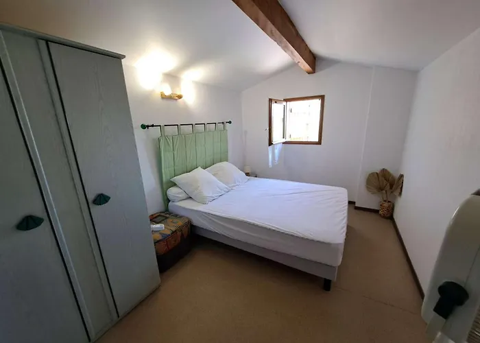 Vakantiehuis Maison Mitoyenne 3 Pieces Avec Terrasse, Jardin Cloture Et Parking - 6 Couchages A Marseillan - Fr-1-326-484 Agde